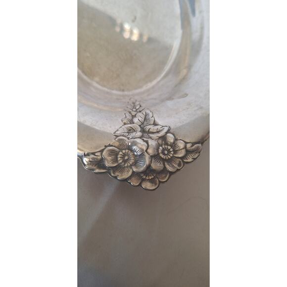 Webster Wilcox International Silverplate Floral Oval Serving Tray 13x7.5 - Picture 5 of 9